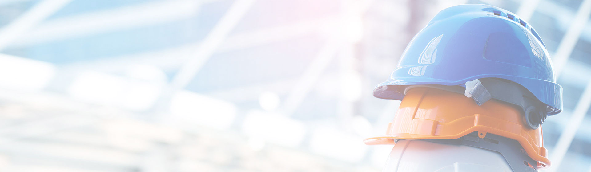 Backgroundimage mit Bauhelmen